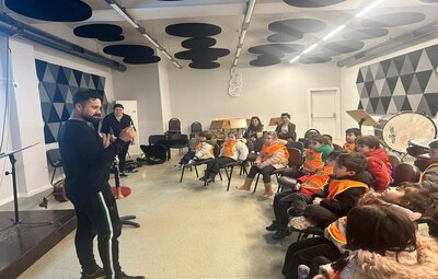 ÖĞRENCİLER ENSTRÜMANLARI TANIYOR